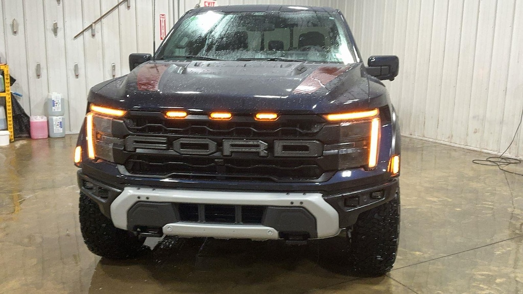 New 2025 Ford F-150 Raptor Truck SuperCrew Cab