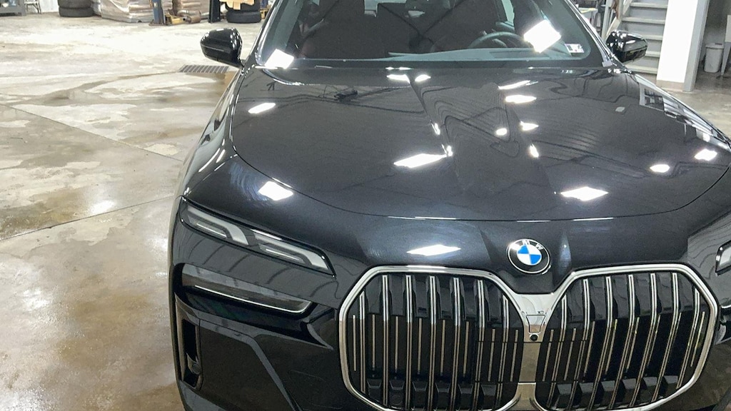 Used 2025 BMW 740i xDrive Sedan