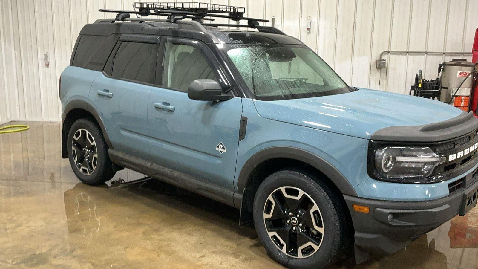 2021 Ford Bronco Sport Outer Banks photo 4