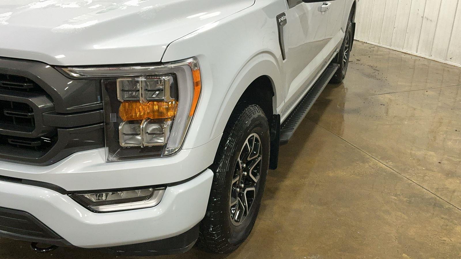 2022 Ford F-150 XLT's photo