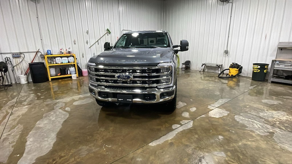 New 2026 Ford F-250 XLT Truck Crew Cab