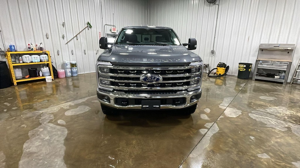 New 2026 Ford F-250 XLT Truck Crew Cab