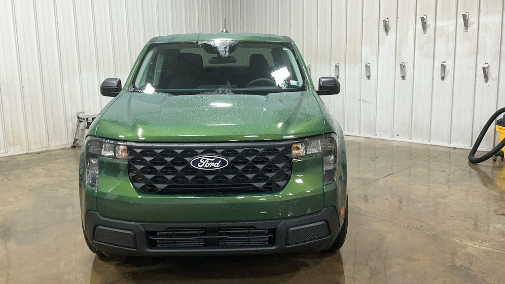 New 2025 Ford Maverick XL Truck SuperCrew