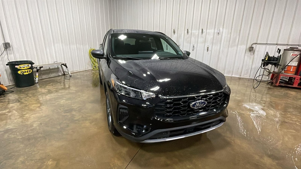 New 2026 Ford Escape ST-Line SUV