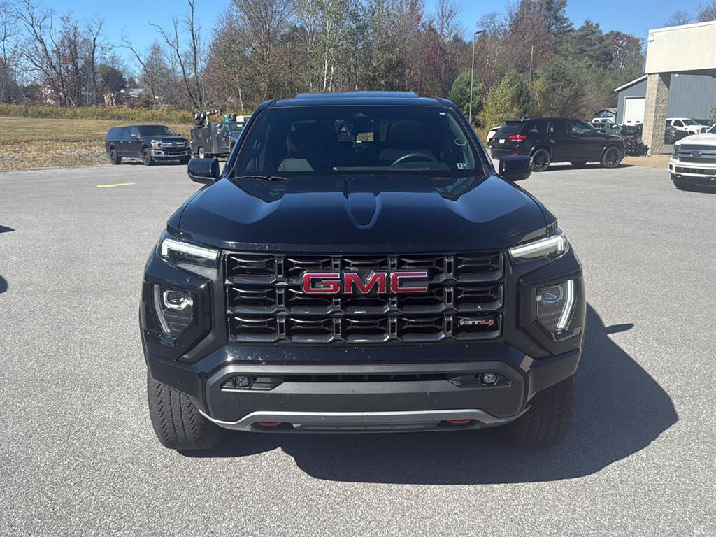 2024 Gmc Canyon AT4 photo 2