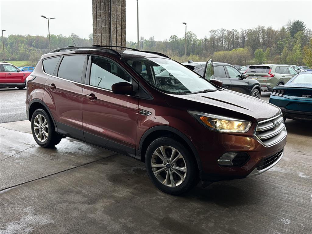 2018 Ford Escape SEL 4WD's photo