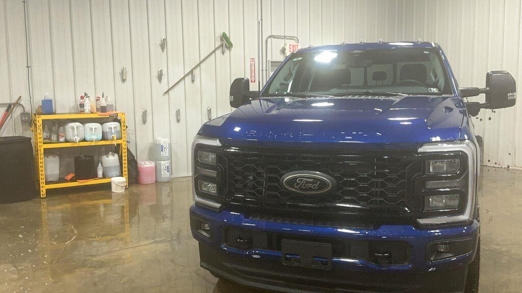 New 2026 Ford F-250 XLT Truck Crew Cab