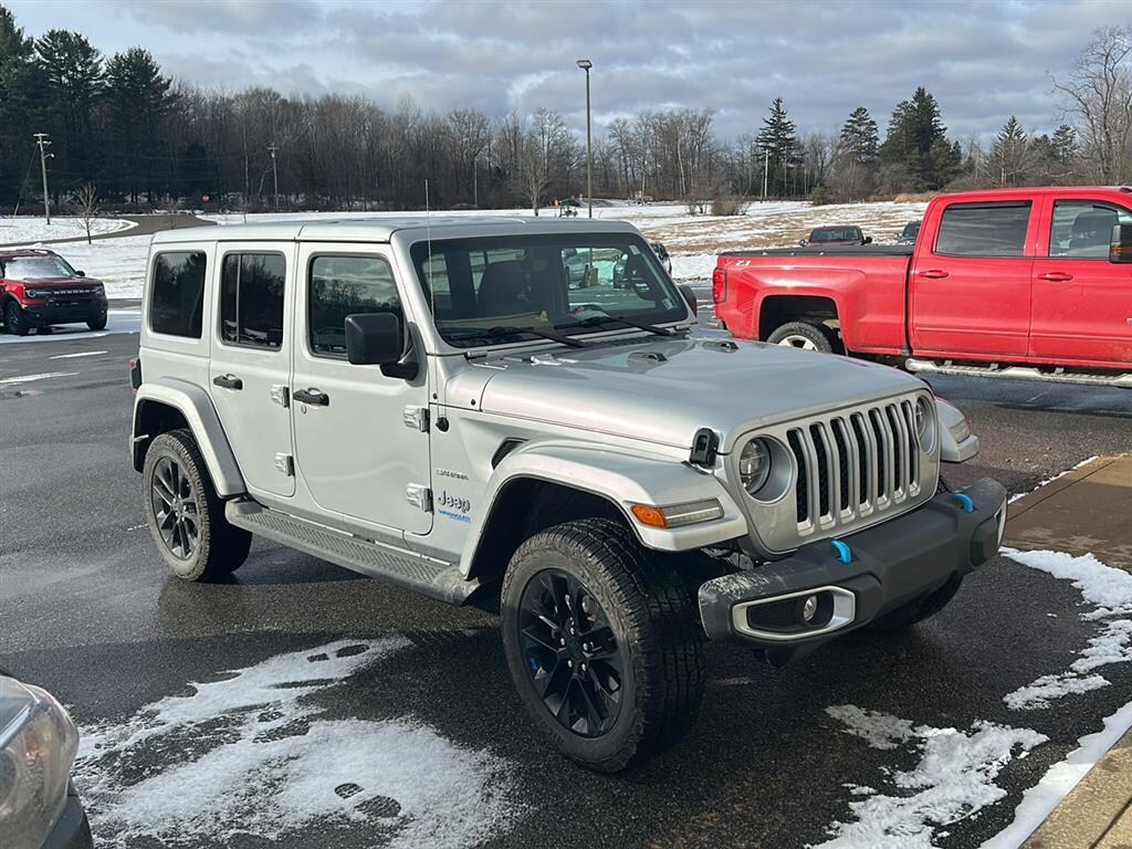 Used 2022 Jeep Wrangler Unlimited 4xe Sahara SUV
