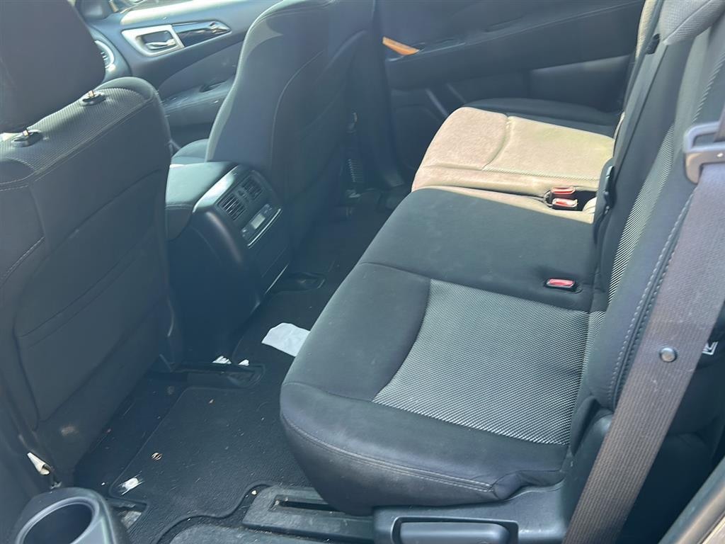 Used 2017 Nissan Pathfinder S SUV