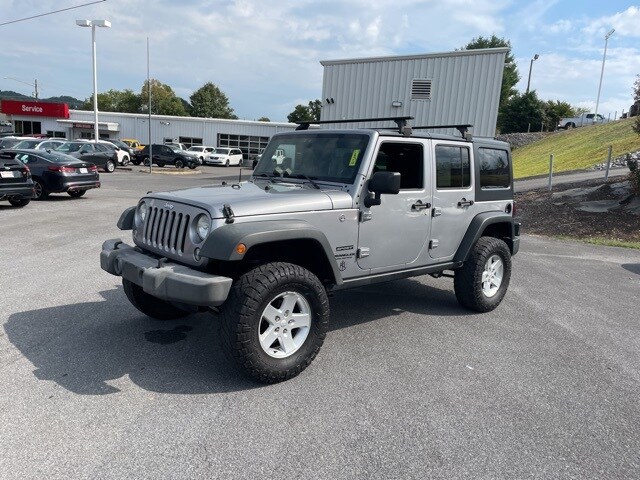 2016 Jeep Wrangler Unlimited Sport photo 4