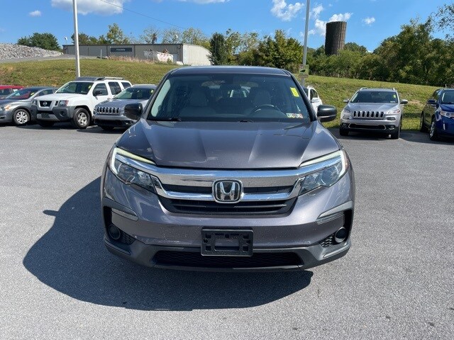 2019 Honda Pilot LX photo 3