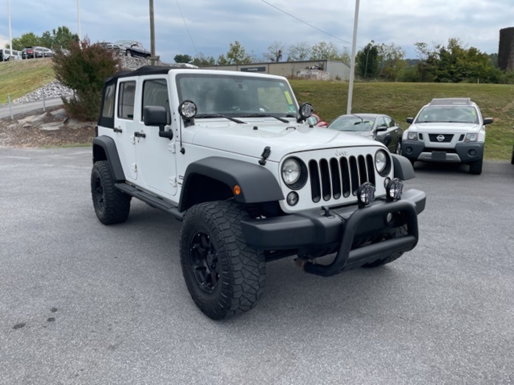 Used 2014 Jeep Wrangler Unlimited Sport SUV