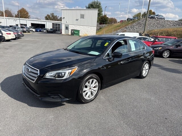 2017 Subaru Legacy 2.5i photo 3
