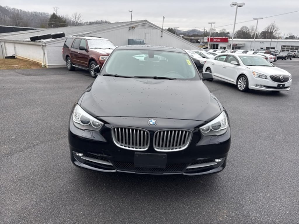 Used 2013 BMW 5 Series 550i Gran Turismo Hatchback