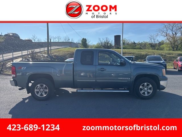 2008 GMC Sierra's photo