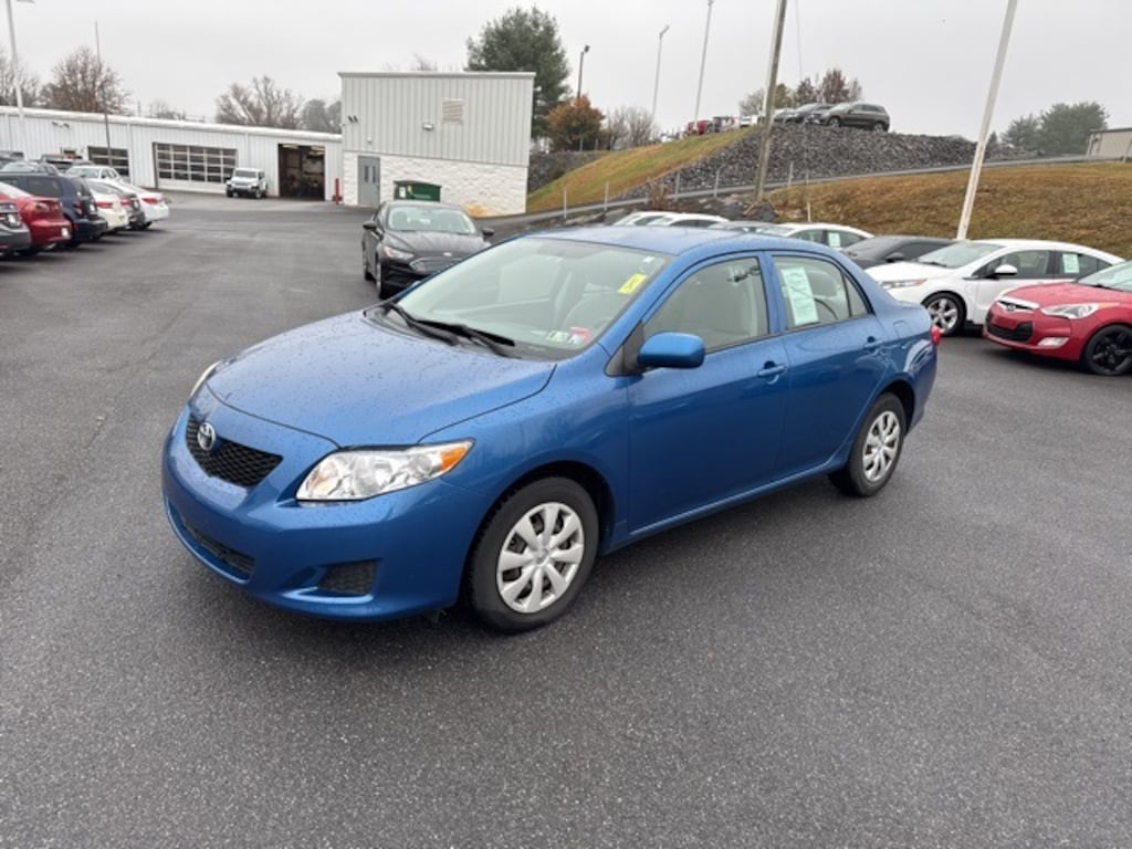 Used 2010 Toyota Corolla LE Sedan