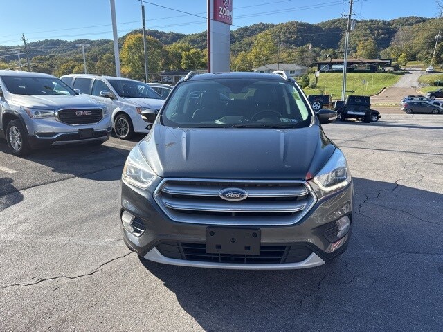 2017 Ford Escape Titanium photo 3