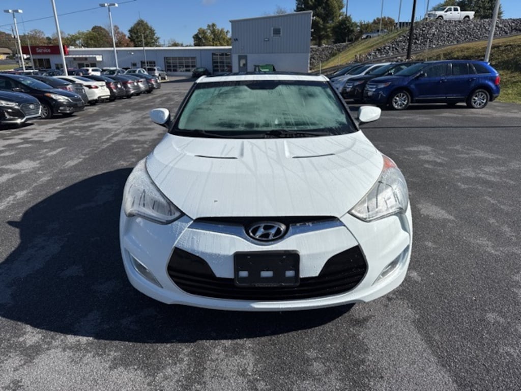 Used 2015 Hyundai Veloster Base Hatchback