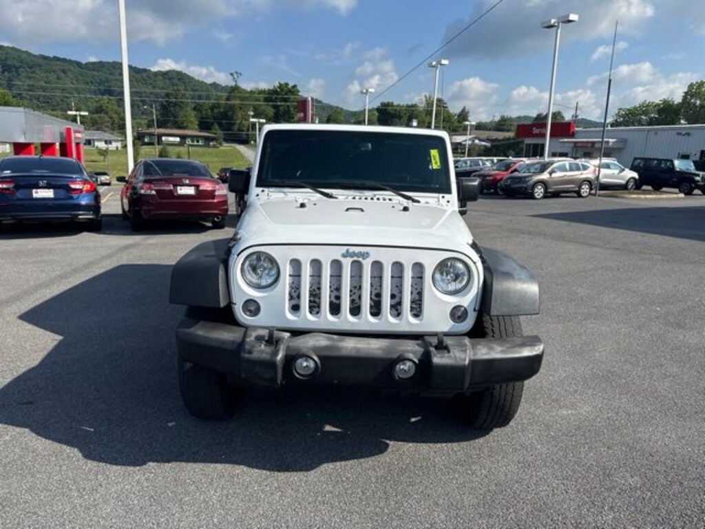Used 2017 Jeep Wrangler Unlimited Sport SUV