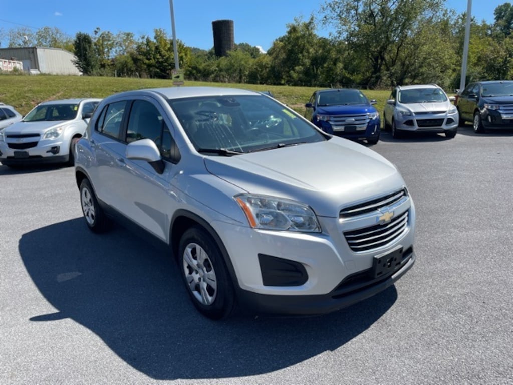 Used 2016 Chevrolet Trax LS SUV