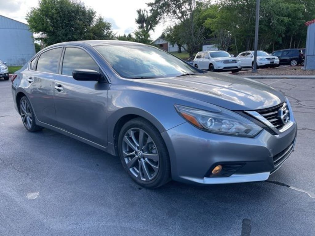 Used 2018 Nissan Altima 2.5 SR Sedan