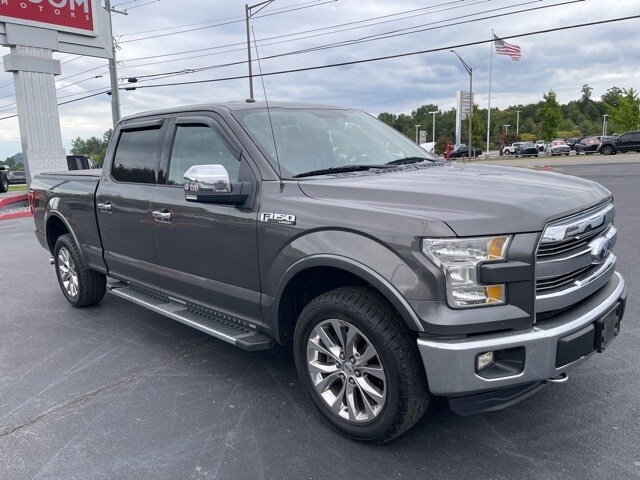 2016 Ford F-150 photo 2