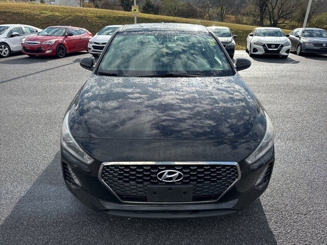 2018 Hyundai Elantra GT Base photo 2