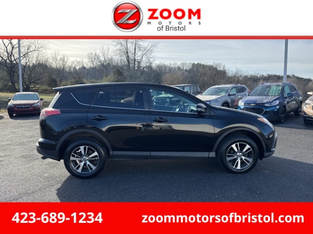 Used 2018 Toyota RAV4 XLE SUV
