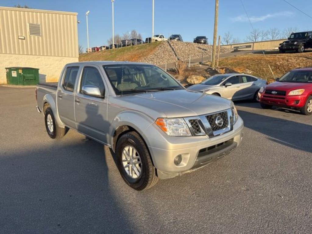Used 2014 Nissan Frontier SV Truck