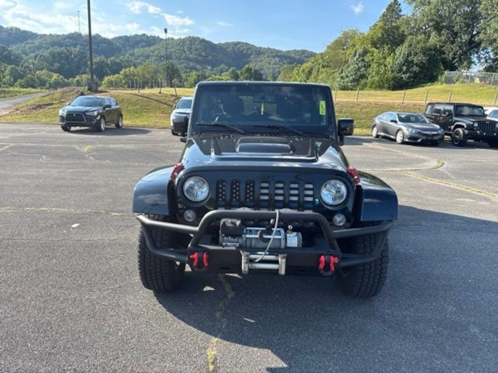 Used 2015 Jeep Wrangler Unlimited Sahara Altitude SUV