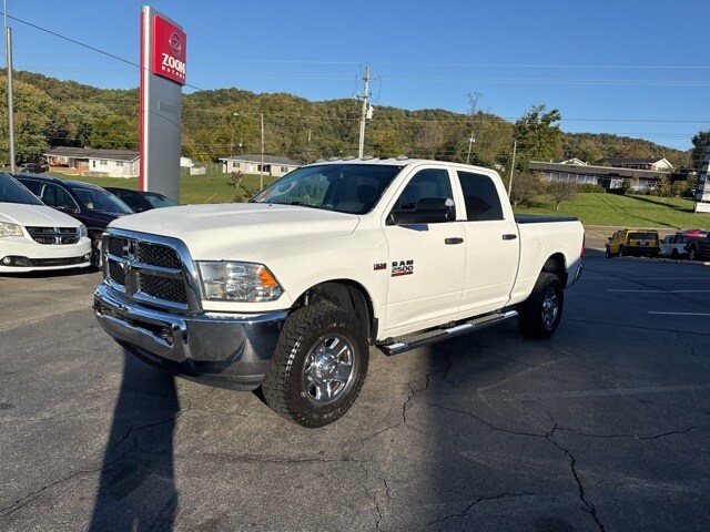 2016 Ram 2500 Tradesman photo 4