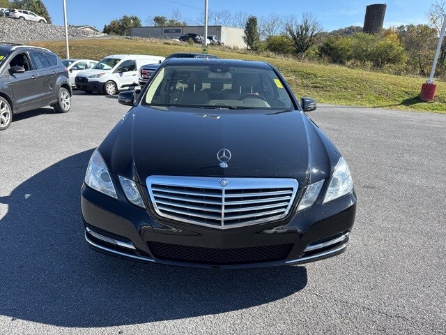 2013 Mercedes Benz E 350 photo 2