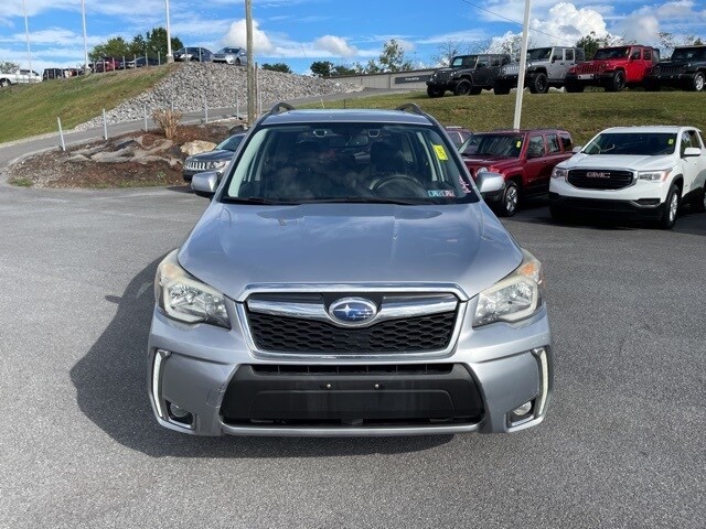 2014 Subaru Forester 2.0XT Touring photo 2