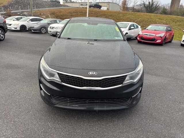 2016 Kia Optima LX photo 3