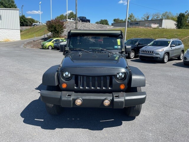 2008 Jeep Wrangler Unlimited X photo 3