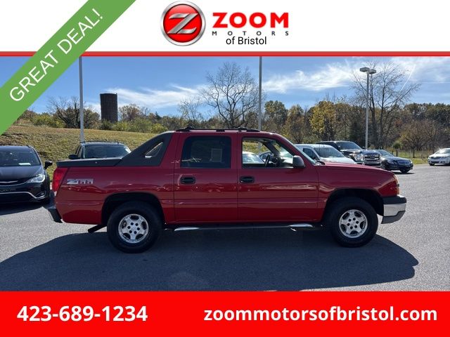 2003 Chevrolet Avalanche 2WD 1500 Series's photo