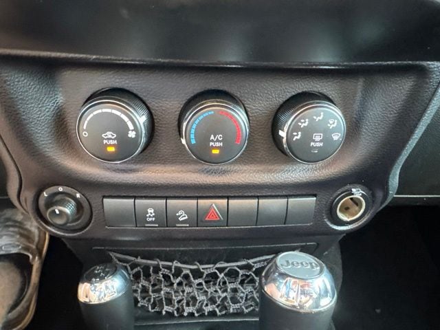 2016 Jeep Wrangler Unlimited Sport S - Photo 18