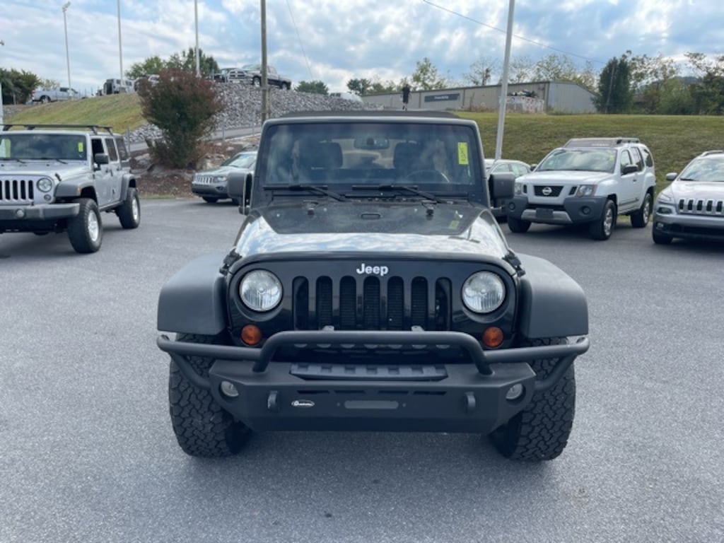 Used 2013 Jeep Wrangler Unlimited Sport SUV