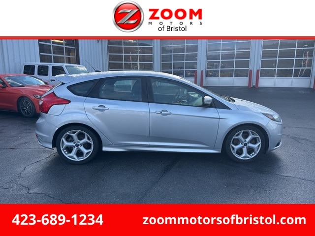 2013 Ford Focus ST's photo