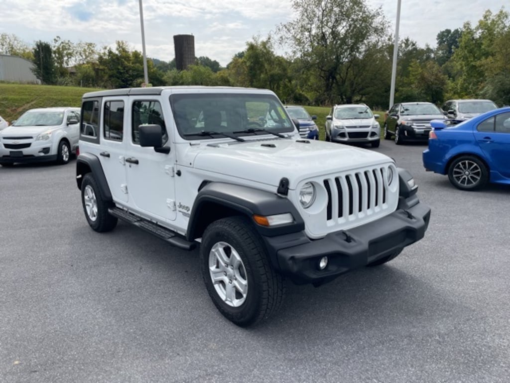 Used 2018 Jeep Wrangler Unlimited Sport S SUV