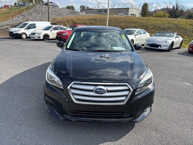 2017 Subaru Legacy 2.5i photo 2