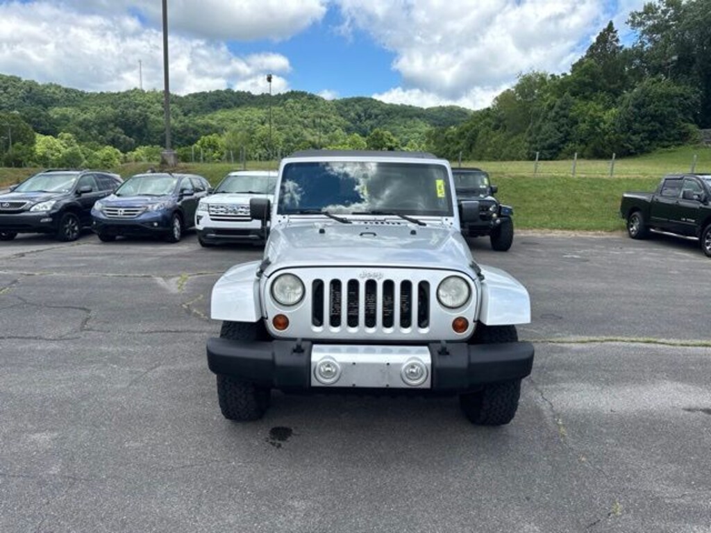 Used 2012 Jeep Wrangler Unlimited Sahara SUV