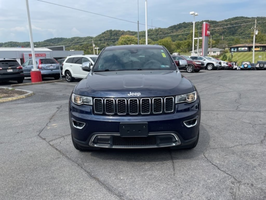 Used 2017 Jeep Grand Cherokee Limited SUV