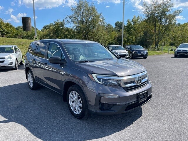 2019 Honda Pilot LX photo 2