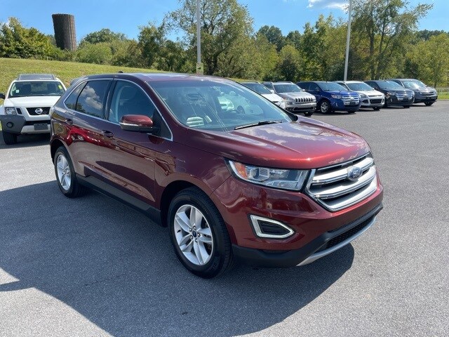 2016 Ford Edge SEL photo 2