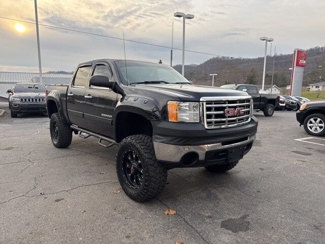 2010 Gmc Sierra 1500 SLE photo 2