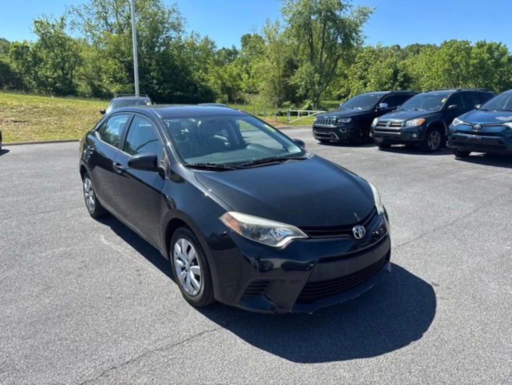 Used 2014 Toyota Corolla LE Sedan