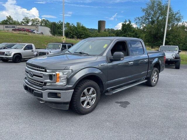 2018 Ford F-100 XLT photo 4