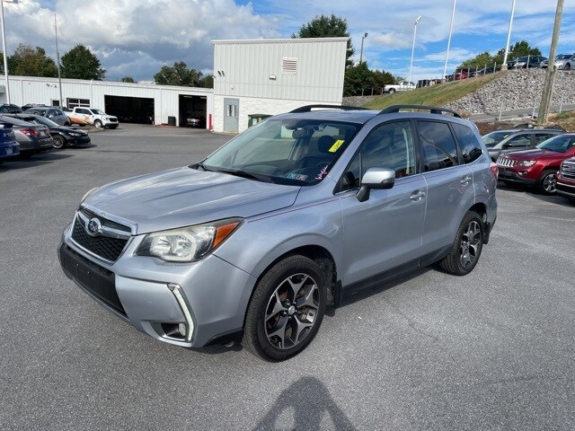 2014 Subaru Forester 2.0XT Touring photo 3