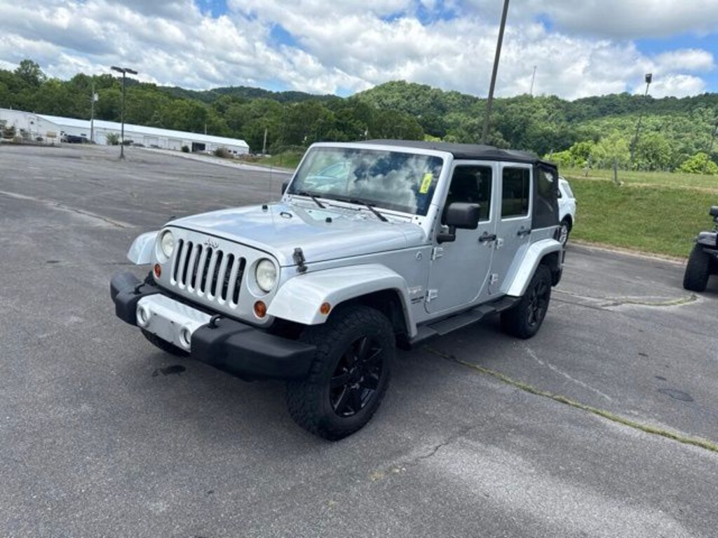 Used 2012 Jeep Wrangler Unlimited Sahara SUV